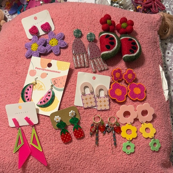Colorful Assorted Earrings Set - Picture 1 of 1